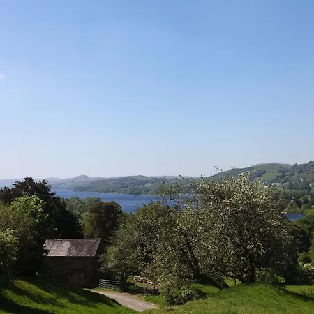Hollin Bank Barn Water Feriehus *